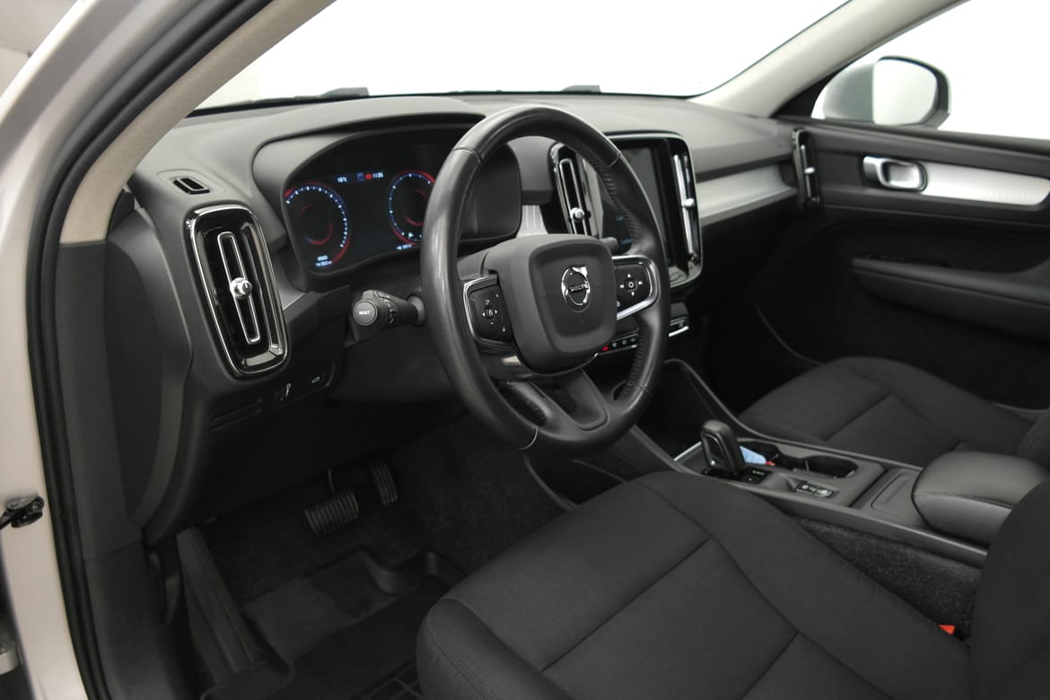 Volvo XC40 2019 - miniatyr 8
