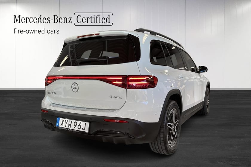 Bild 4 av Mercedes-Benz EQB 300 4MATIC | AMG ADV+ | BURMESTER | PANORAMA | DEMO