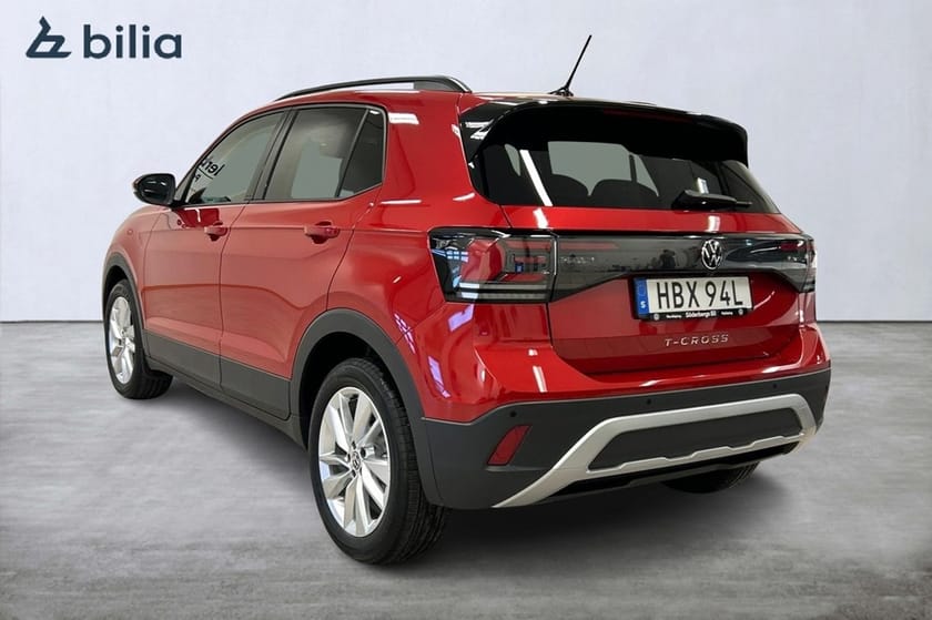 Bild 2 av Volkswagen T-Cross LIFE 1.0 TSI 116hk Automat Drag B-kamera