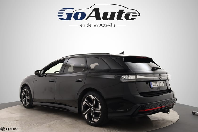 Bild 4 av Volkswagen ID.7 GTX Tourer 340hk Panorama 360-kamera