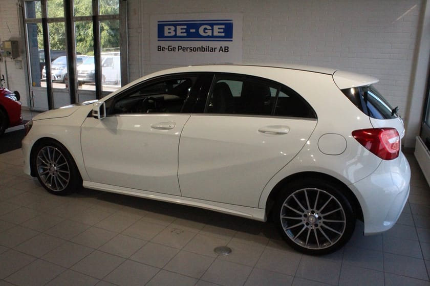 Bild 4 av Mercedes-Benz A 220 CDI 4MATIC AMG Line