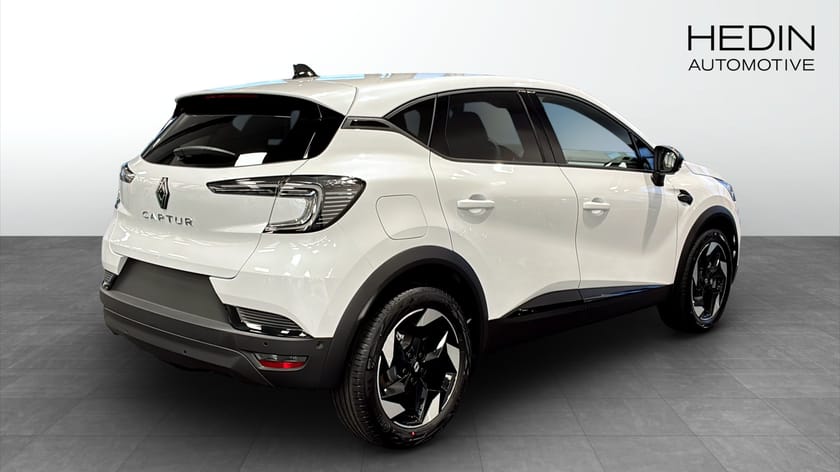 Bild 2 av Renault Captur Techno Mildybrid 140 EDC DEMO
