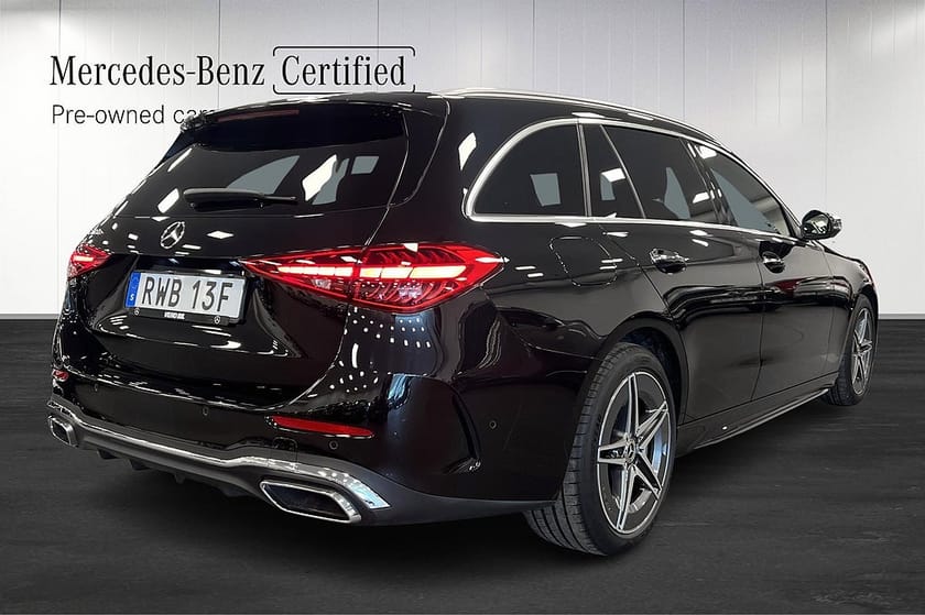 Bild 3 av Mercedes-Benz C 300 T e AMG Drag Distronic Minnestolar Keyless Rattvärme