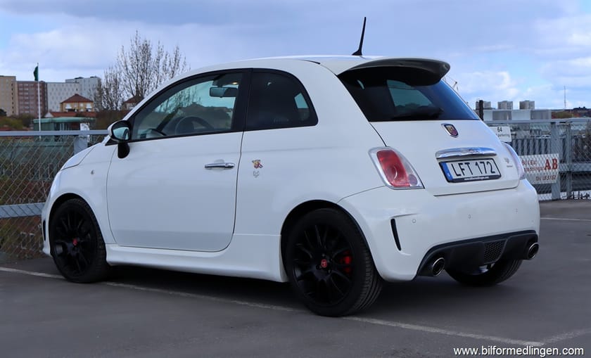 Bild 3 av Abarth 595 1.4 Turbo 160hk Automat S/V-hjul