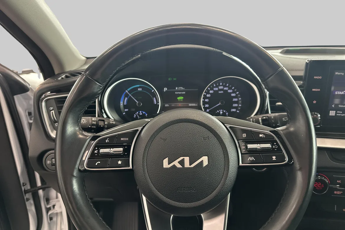 picture of a car