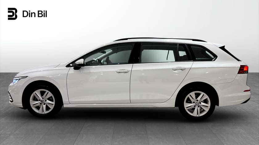 Bild 2 av Volkswagen Golf Sportscombi eTSI131 DSG Backkamera