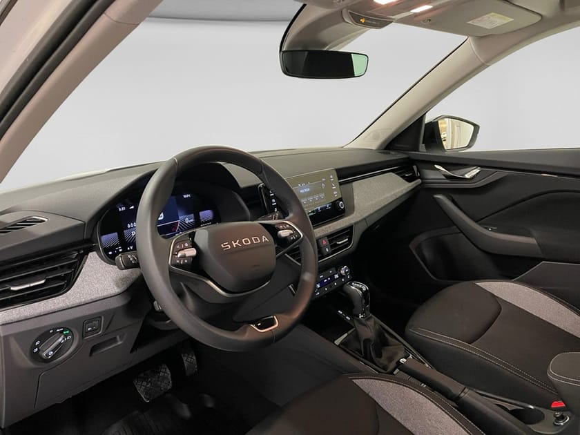 Bild 4 av Škoda Kamiq Selection 1,0 TSI DSG / Sunset paket / OBS 645 Mil