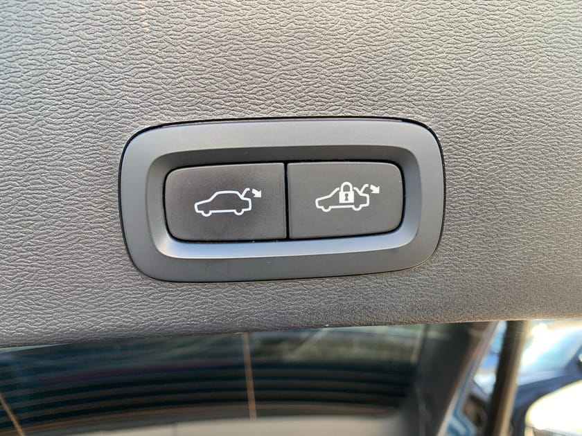 Bild 3 av Volvo XC40 Recharge Plus Edition