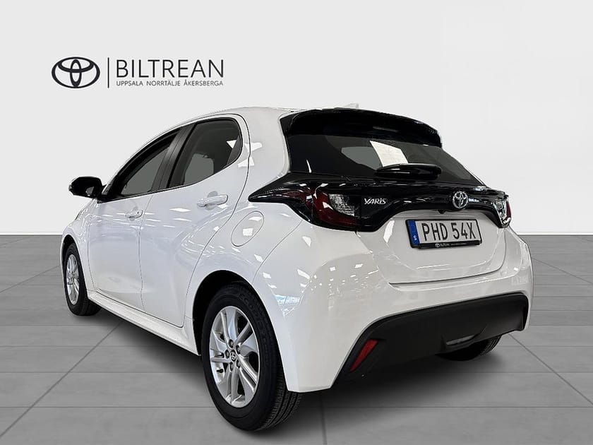 Bild 3 av Toyota Yaris Hybrid CVT Active Vinterhjul