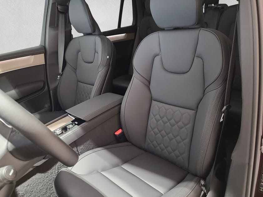 Bild 3 av Volvo XC90 7 Säten II T8 Ultra Dark