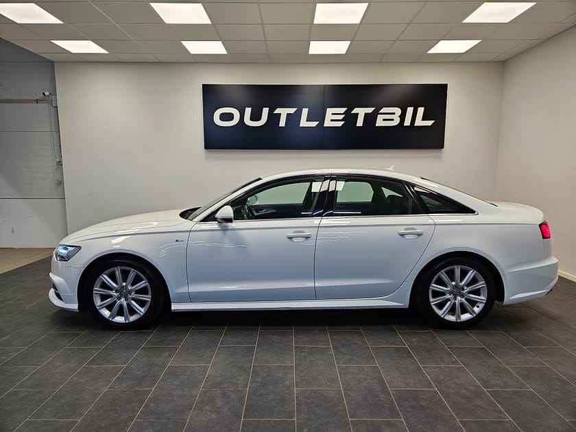 Bild 2 av Audi A6 Sedan S line 2.0TDI 190hk Quattro Ambition Drag 1ägare