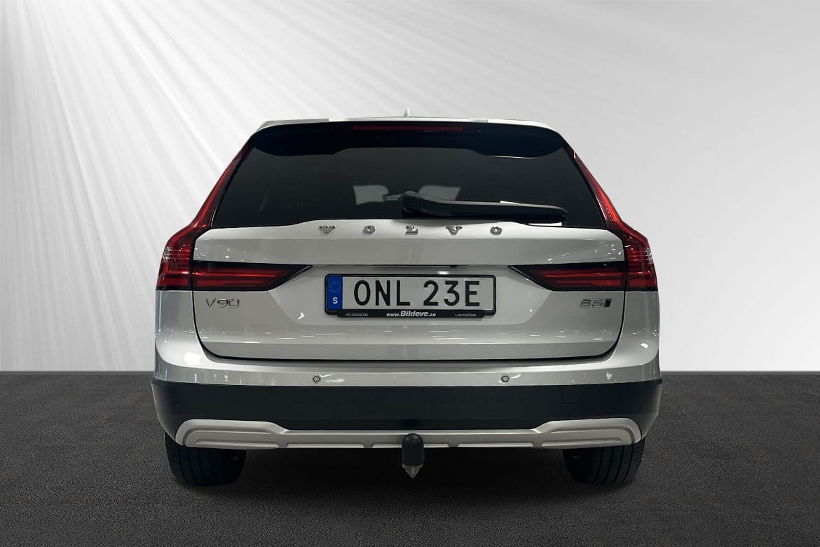 Volvo V90 Cross Country