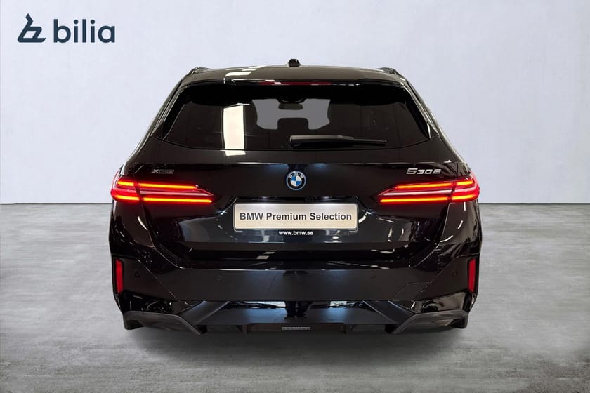 Bild 5 av BMW 530e xDrive Touring M-sport | Drag | Komfortstol m minne
