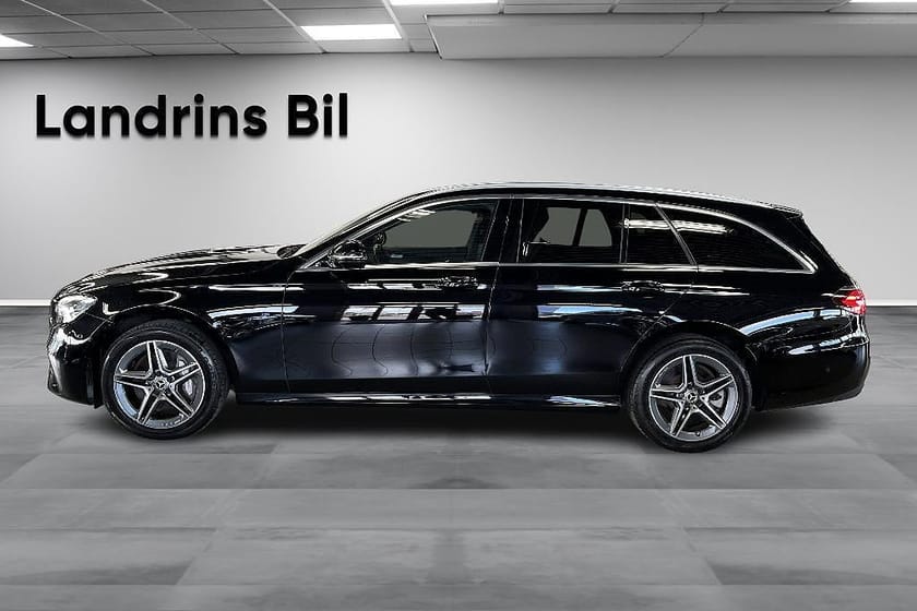 Bild 4 av Mercedes-Benz E 300 T de 4MATIC / AMG Line / Drag / Väramre / MOMS