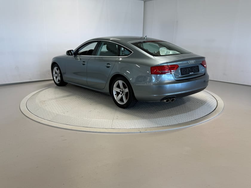 Bilde 4 av Audi A5 Sportback 2,0 170hk Outlet! Sportsunderstell/S+V/P-sensor/Xenon