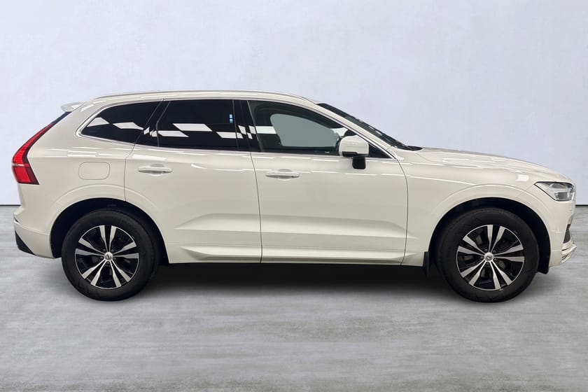 Bild 3 av Volvo XC60 T5 Momentum Advanced Edition