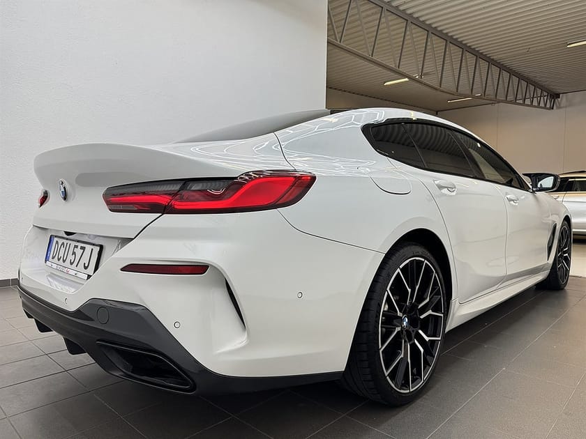 Bild 3 av BMW M850i xDrive Gran Coupe M-Sport Coupé V8 Moms/Se Spec!