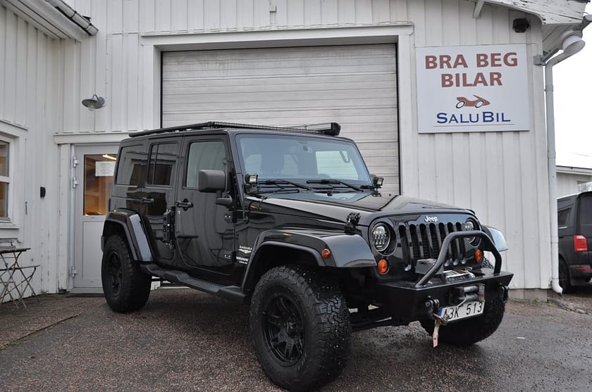 Bild 1 av Jeep Wrangler Unlimited 2.8 200hk 4WD Sahara Aut Vinsch Drag