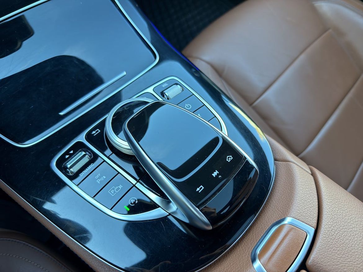 Mercedes-Benz E 220 T d, bild 14 av 19