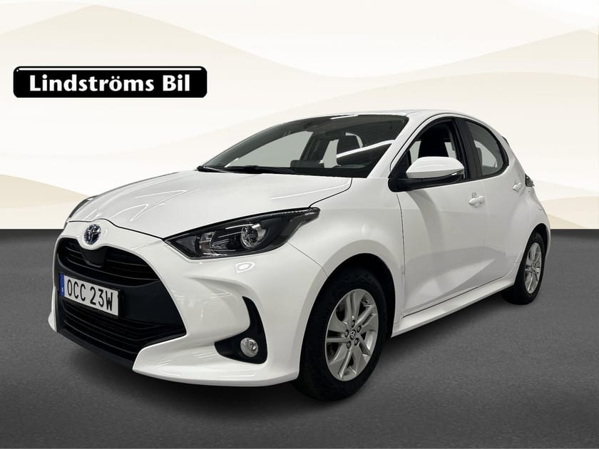 Bild 1 av Toyota Yaris Hybrid 1,5 5D VINTERHJUL