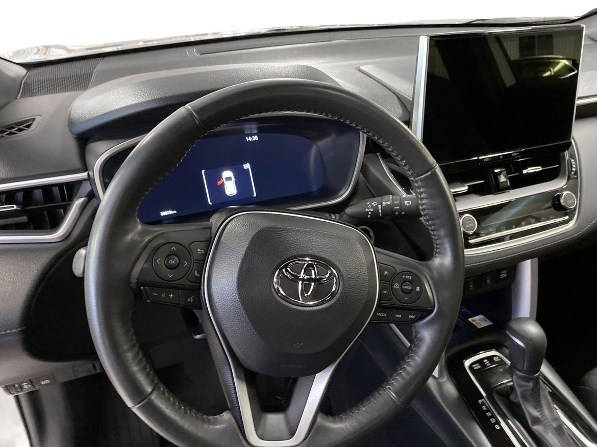 Toyota Corolla Cross 2024 - miniatyr 9