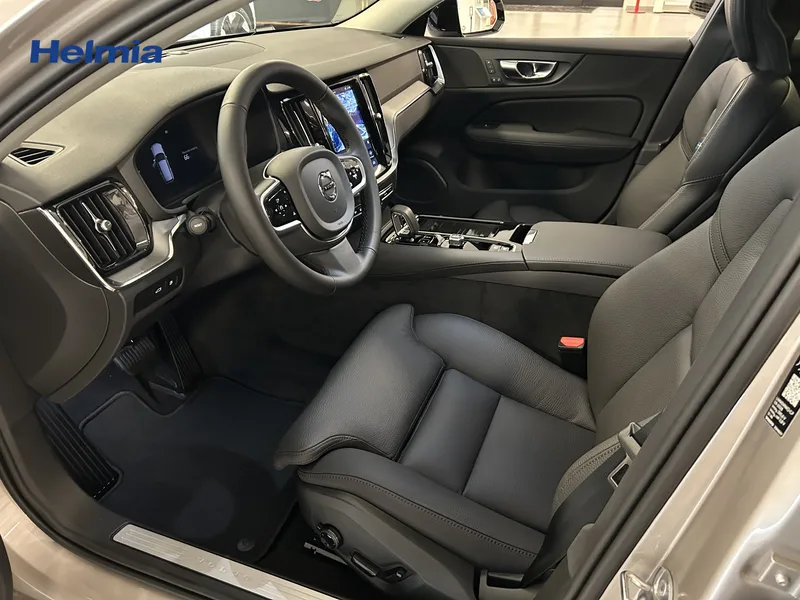 Bild 6 av 12 – Volvo V60 T6 Plus Dark Nordic Edition Plus Nordic Edition
