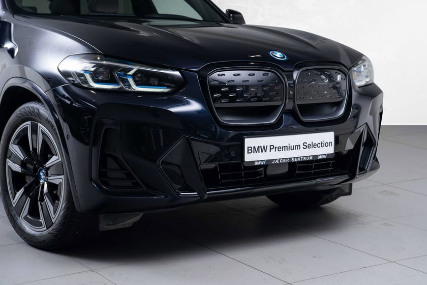 Bilde 2 av BMW iX3 Fully Charged Pano H.feste ACC HeadUP H/K