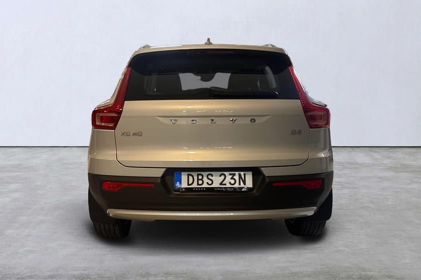 Bild 5 av Volvo XC40 D3 FWD Momentum Advanced Edition