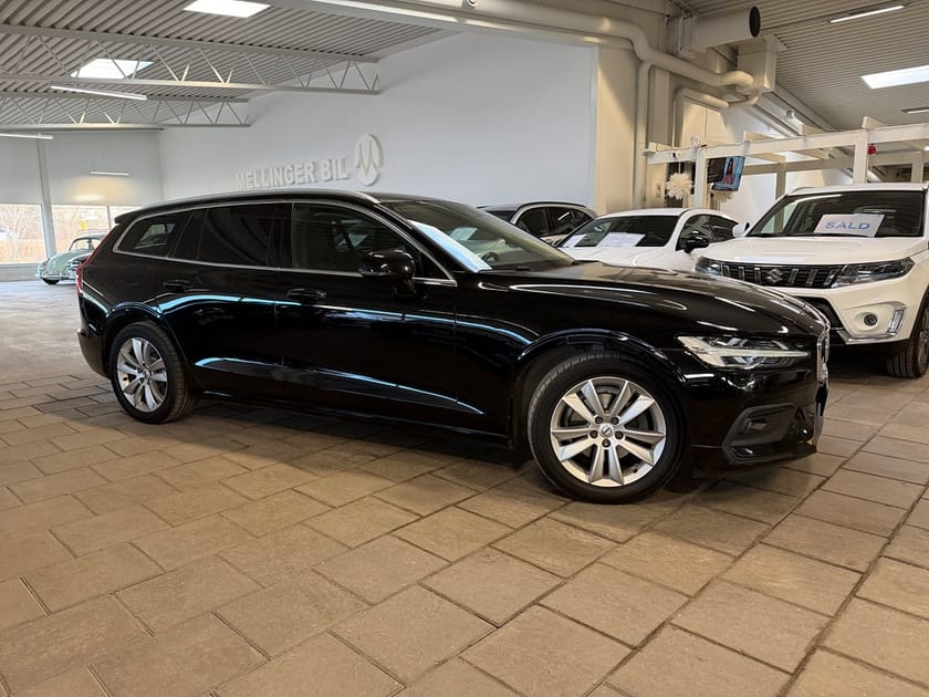 Bild 2 av Volvo V60 D4 Aut Business Adv. Parkvä/Navi/HUD/360° kamera