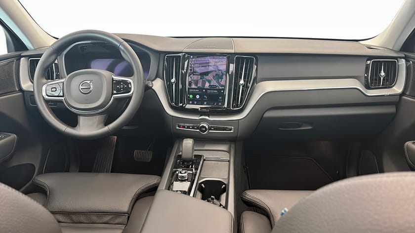 Bild 4 av Volvo XC60 T6 DARK PLUS EDITION / DRAGKROK