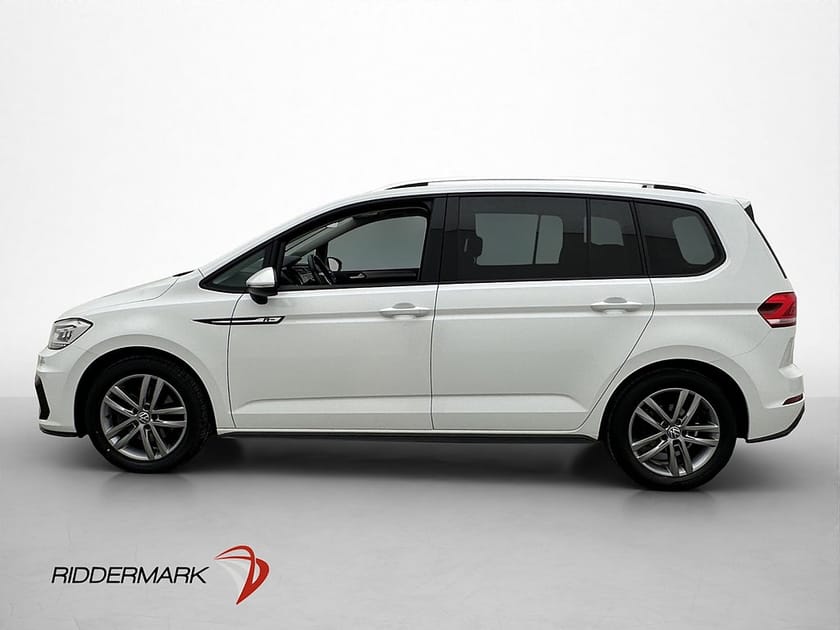 Bild 4 av Volkswagen Touran 7-seater 150hk 7 Sits Värmare Kamera CarPlay Drag