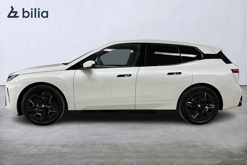 Bild 3 av BMW iX xDrive60 xDrive 60 M-Sport | 22" | Drag | H&K | Head-Up