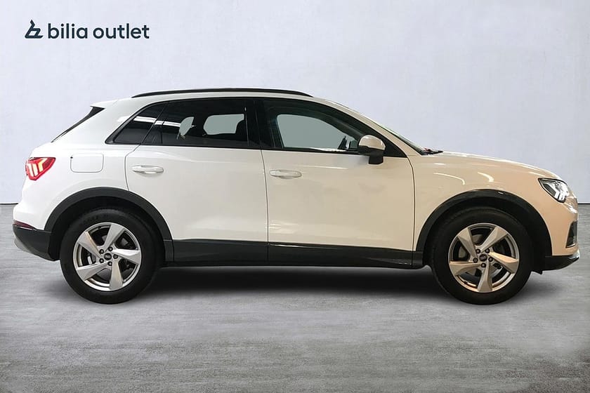 Bild 5 av Audi Q3 35 TFSI MHEV S Tronic Proline Adv 150hk Drag P-värm PDC