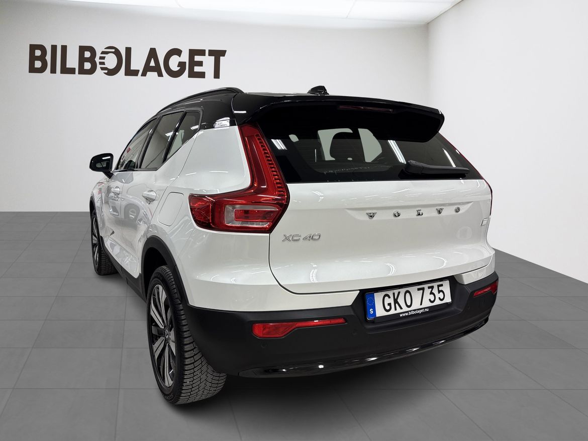 Volvo XC40 2023 - miniatyr 3