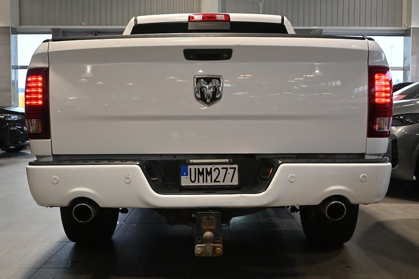 Bild 4 av RAM 1500 Crew Cab 5.7 V8 HEMI Sport Rambox Månadskostnad 3893kr