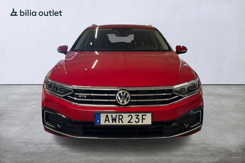 Bild 3 av Volkswagen Passat Sportscombi GTE 1.4 TSI / Panorama / Matrix / Värmare
