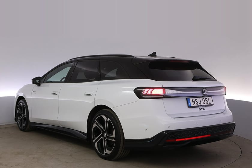 Bild 4 av Volkswagen ID.7 GTX Tourer Plus Drag Elstol HUD BLIS H/K 360