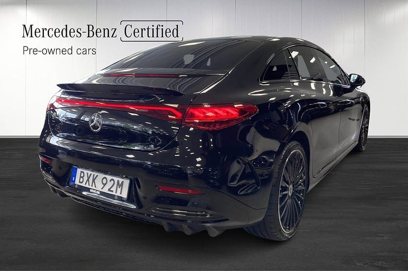 Bild 4 av Mercedes-Benz EQE 350+ AMG Line|Luftfjädring|Drag|Burmester