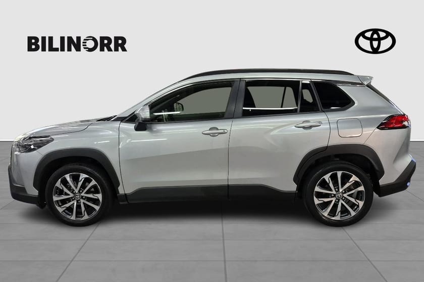 Bild 3 av Toyota Corolla Cross Hybrid AWD-i 2,0 Style Pluspaket | Vinterhjul | Motorvärmare |