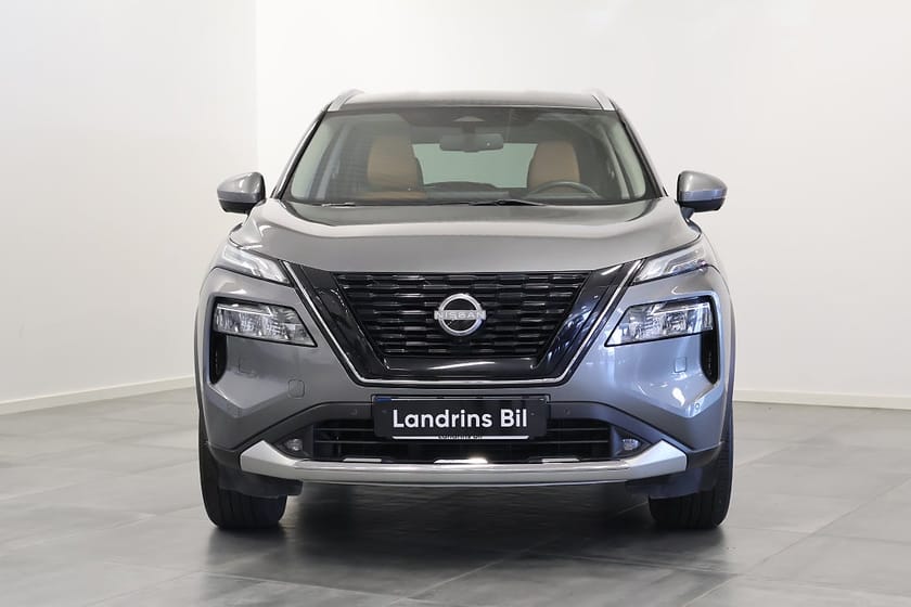 Bild 3 av Nissan X-Trail e-4ORCE Tekna V-Hjul 360° NyServad HuD MOMS