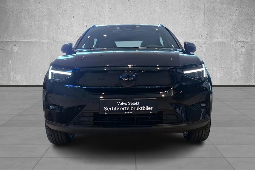 Bilde 2 av Volvo EX40 Twin Motor M Ultra Black Edt