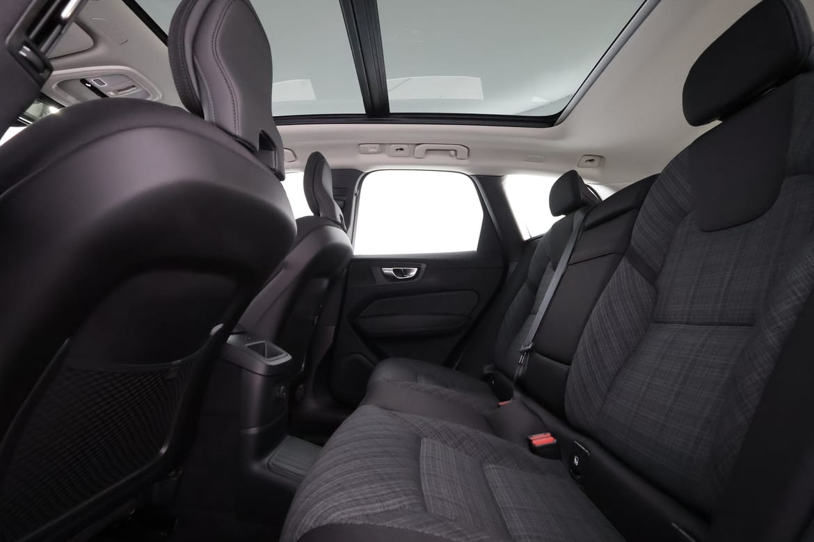 Volvo XC60 2025 - miniatyr 10