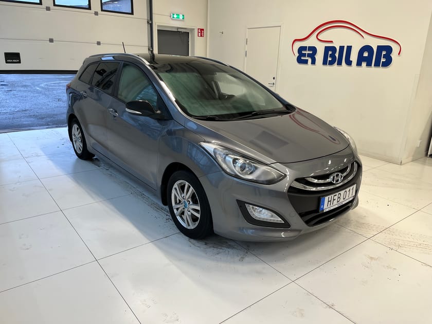 Bild 2 av Hyundai i30 Kombi Prisvärd automat, mycket utrustning