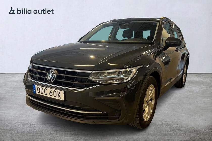Bild 1 av Volkswagen Tiguan 1.5 TSI ACT OPF Dragkrok Navigation Backkamera Värmare