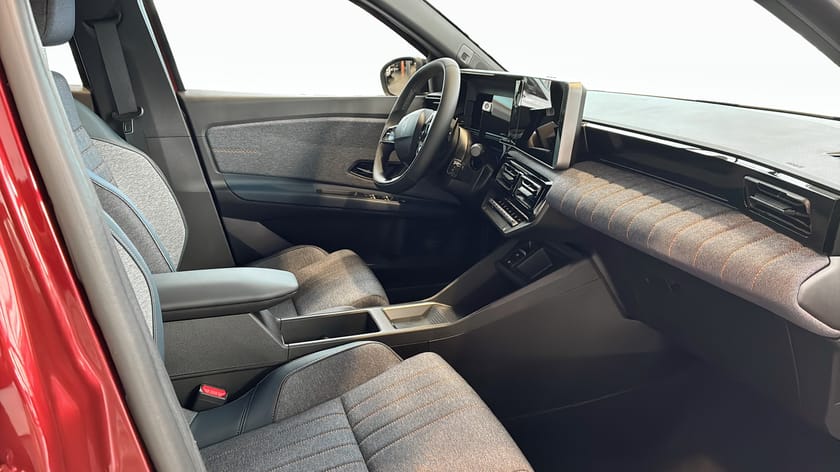 Bild 3 av Renault 4 E-Tech ELECTRIC TECHNO EV52 *Privatleasing fr 3390kr/mån*