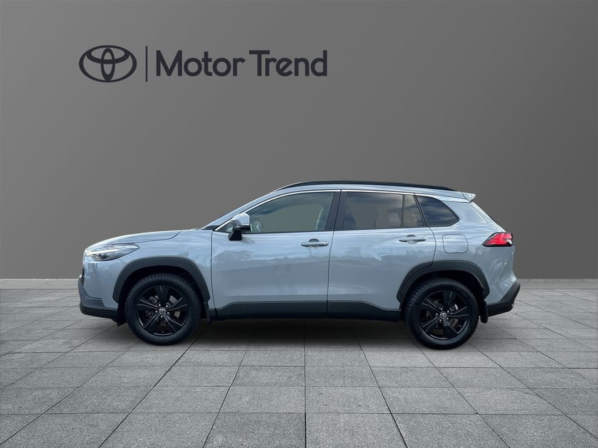 Bild 3 av Toyota Corolla Cross Hybrid AWD-i 2,0 STYLE PLUSPAKET