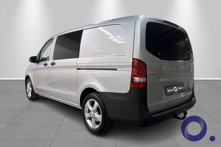 Bilde 3 av Mercedes-Benz Vito 116 CDI 4MATIC 2.8t A2 | KAMERA, HENGERFESTE, WEBASTO++