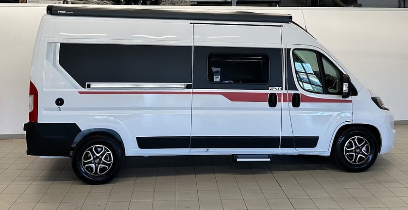 Bild 2 av Pilote Campervan Fiat V 600 G Skydome, Markis, Solceller