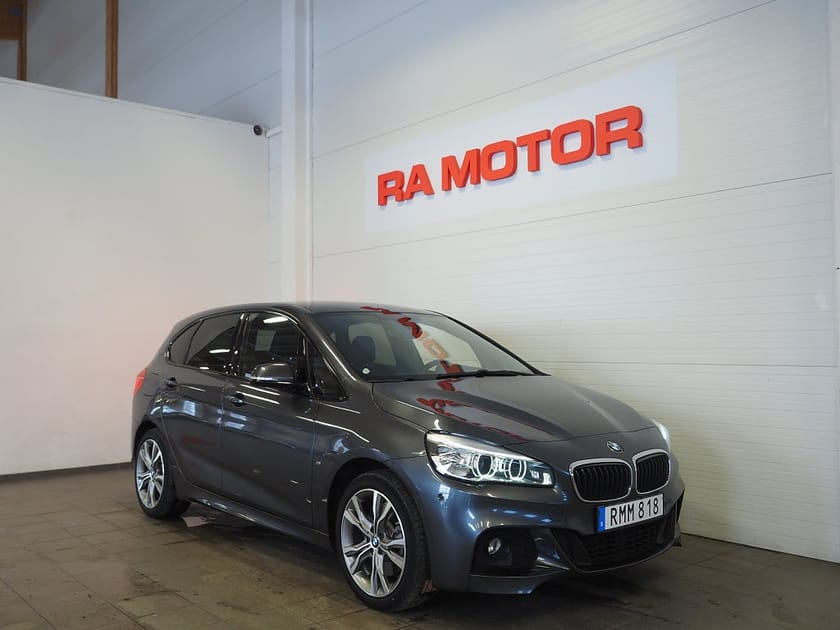 Bild 3 av BMW 225xe Active Tourer Plug-in M Sport Navi Kamera HUD Läder