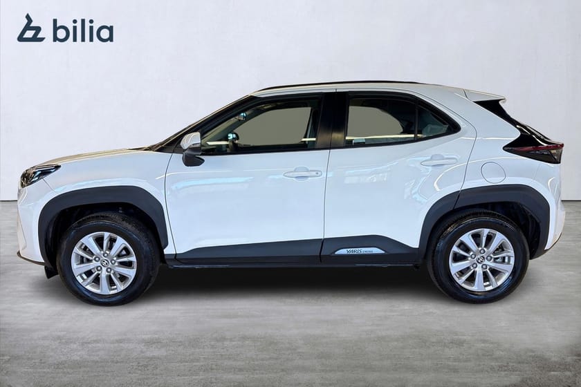 Bild 3 av Toyota Yaris Cross Hybrid AWD-i 1,5 ACTIVE P-SENSORER